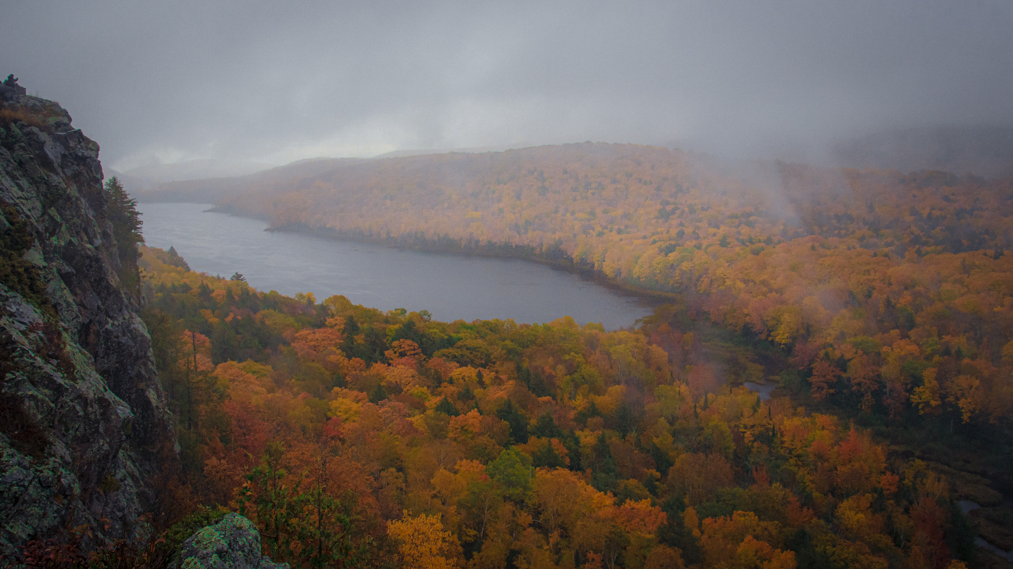image of lake of the clouds in the Porcupine Mountains at peak fall color